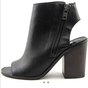 Steve Madden peep toe heels